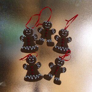 Adorable Christmas Tree Gingerbread Resin Ornaments Decorations 5 Piece